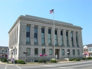 Sumner-County-TN-Courthouse-in-Gallatin-300x225